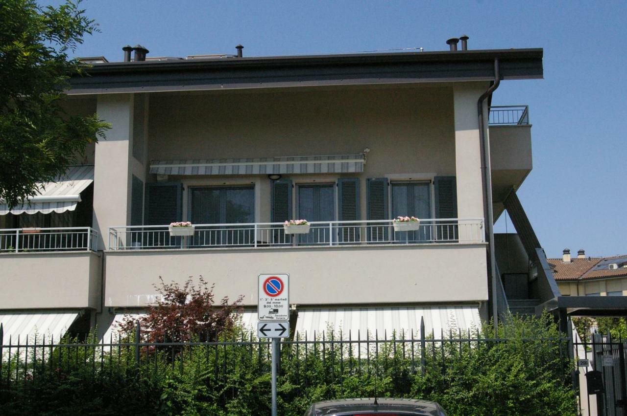 La Casa Di Sveva Villa Vaprio d'Adda Luaran gambar